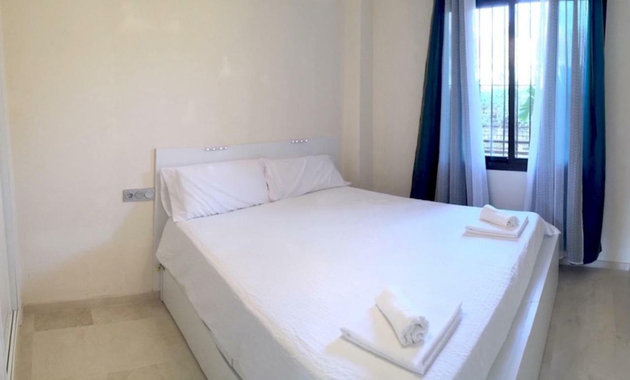 Modern Ground Floor Calanova Golf Apartment 라칼라데미야스 외부 사진