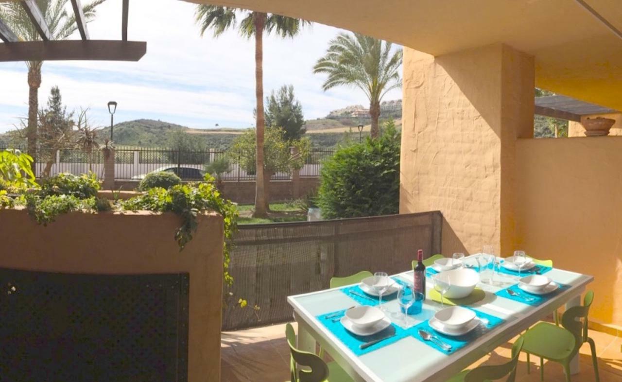 Modern Ground Floor Calanova Golf Apartment 라칼라데미야스 외부 사진